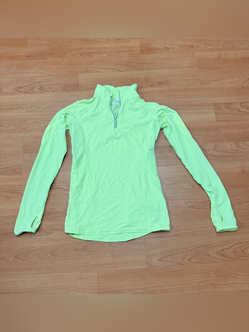 Gap Fit Neon Yellow Quarter Zip Thumbhole Top Size S